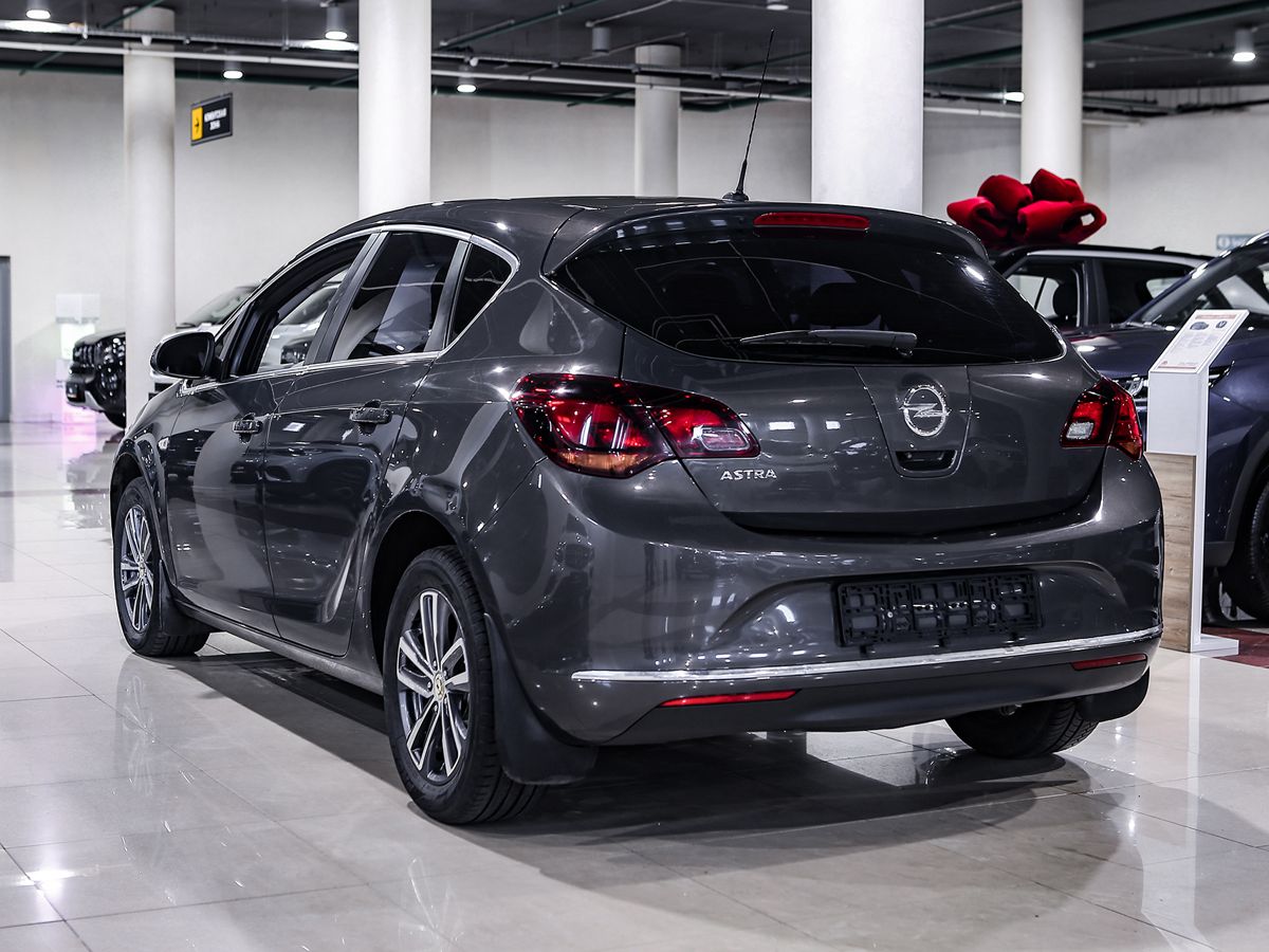 Купить Astra с пробегом