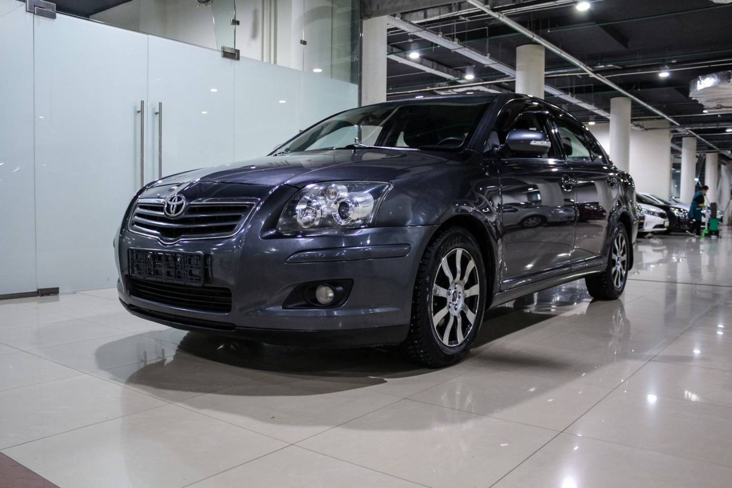 Купить Avensis с пробегом